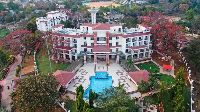 Experience peace, comfort, and breathtaking views at Patratu Lake Resort, one of the finest resorts near Patratu Valley. Whether you're planning a family vacation, romantic getaway, corporate retreat, or weekend escape, our resort offers everything you need for a memorable stay.